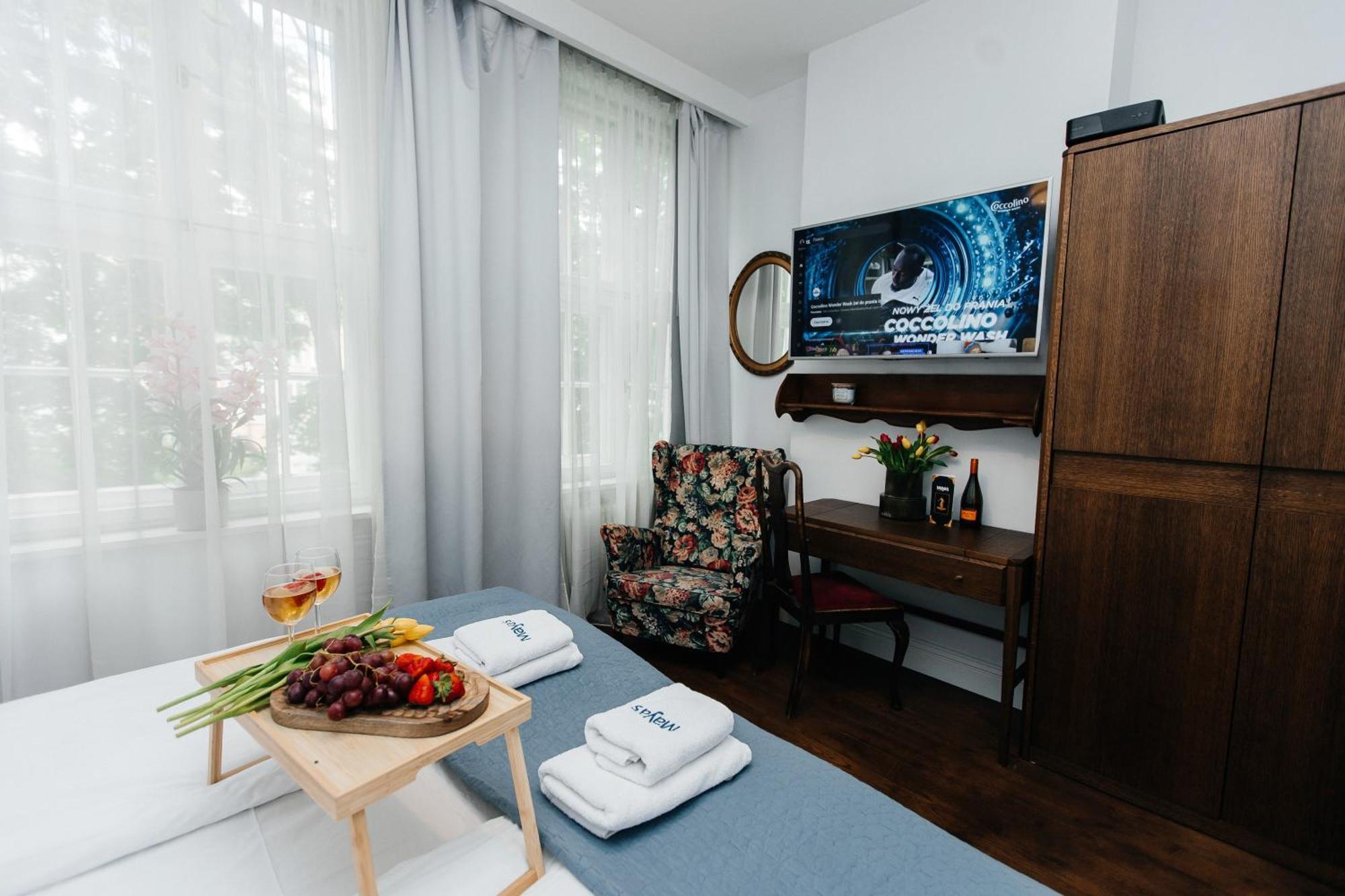 Maya's Flats & 31 - Z Dwiema Sypialniami Two Bedrooms Ogarna Str Old Town Apartment