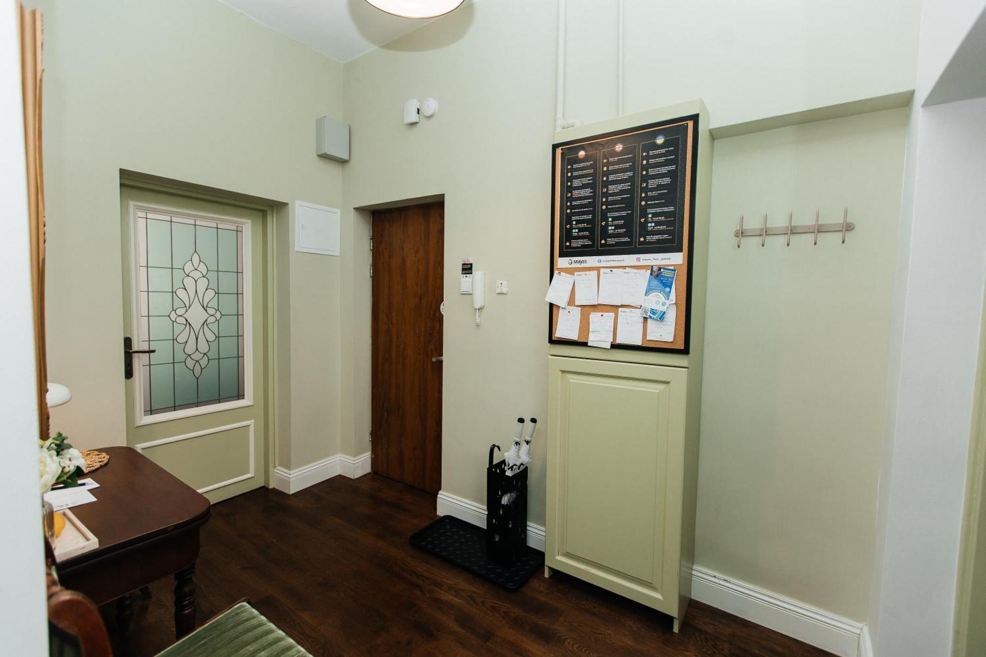 Apartment Maya's Flats & 31 - Z Dwiema Sypialniami Two Bedrooms Ogarna Str Old Town *