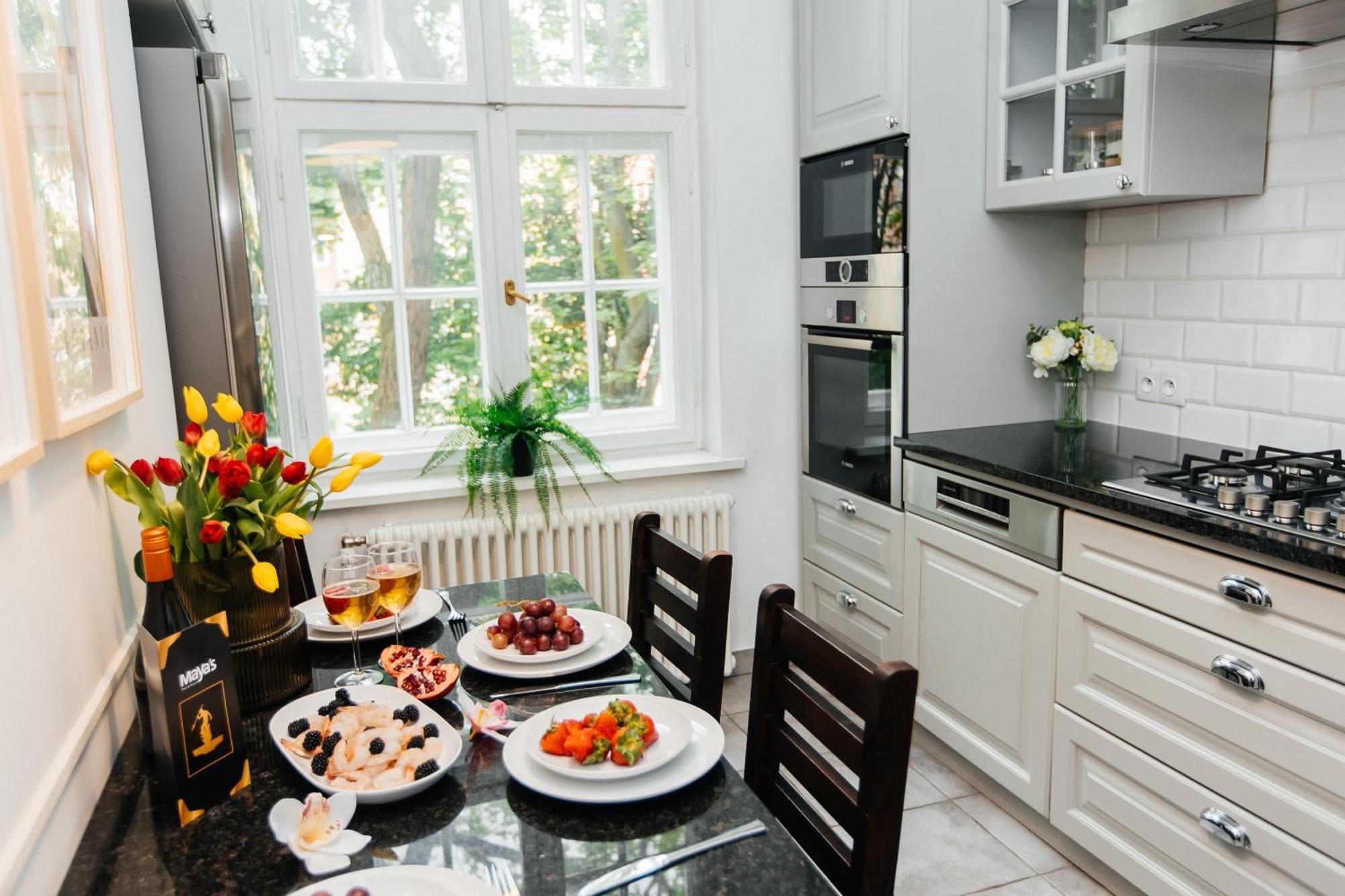 Maya's Flats & 31 - Z Dwiema Sypialniami Two Bedrooms Ogarna Str Old Town * Danzig