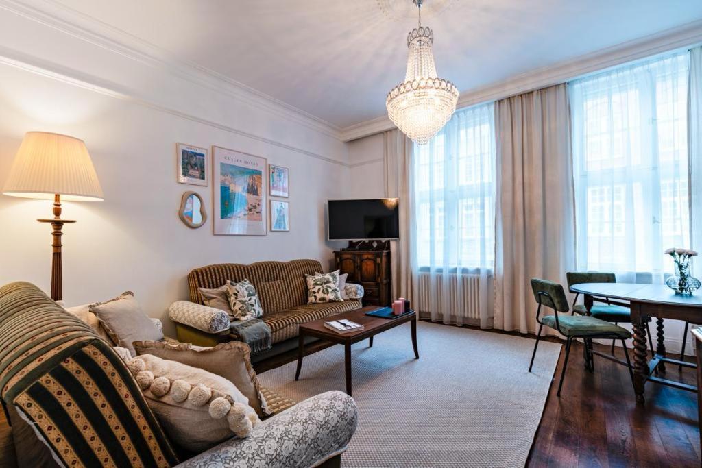 Apartment Maya's Flats & 31 - Z Dwiema Sypialniami Two Bedrooms Ogarna Str Old Town